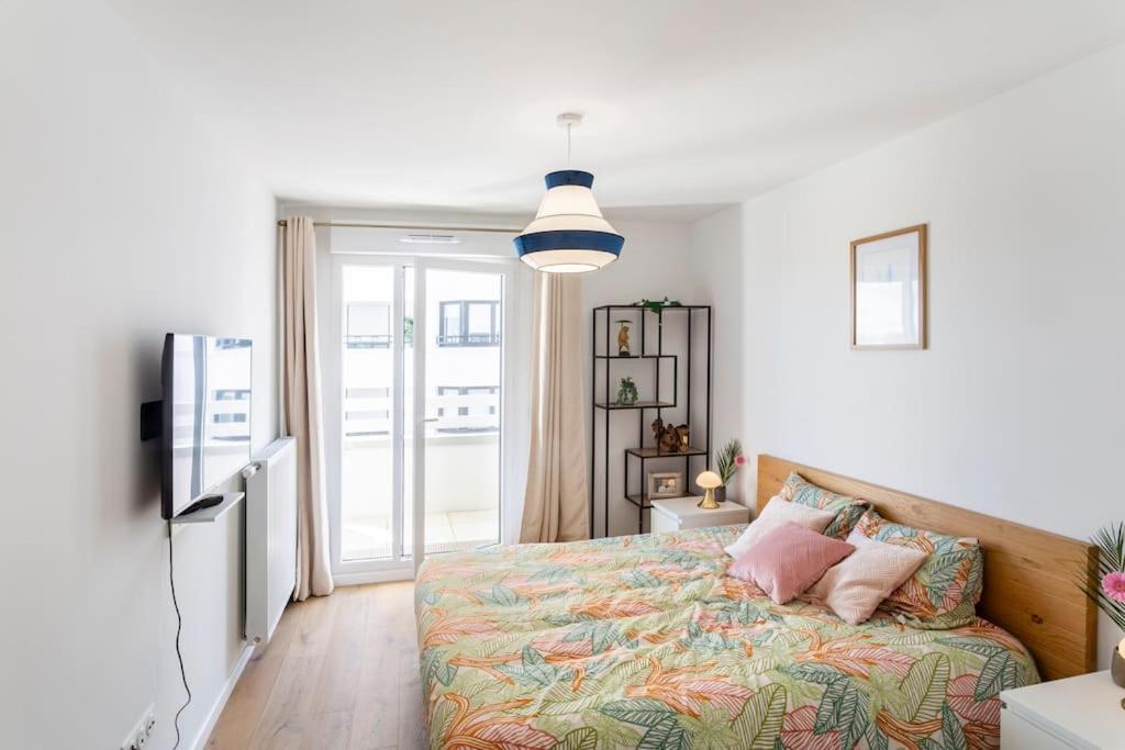Peter Pan Lodge - 15Min Walk To Disney Chessy  Εξωτερικό φωτογραφία